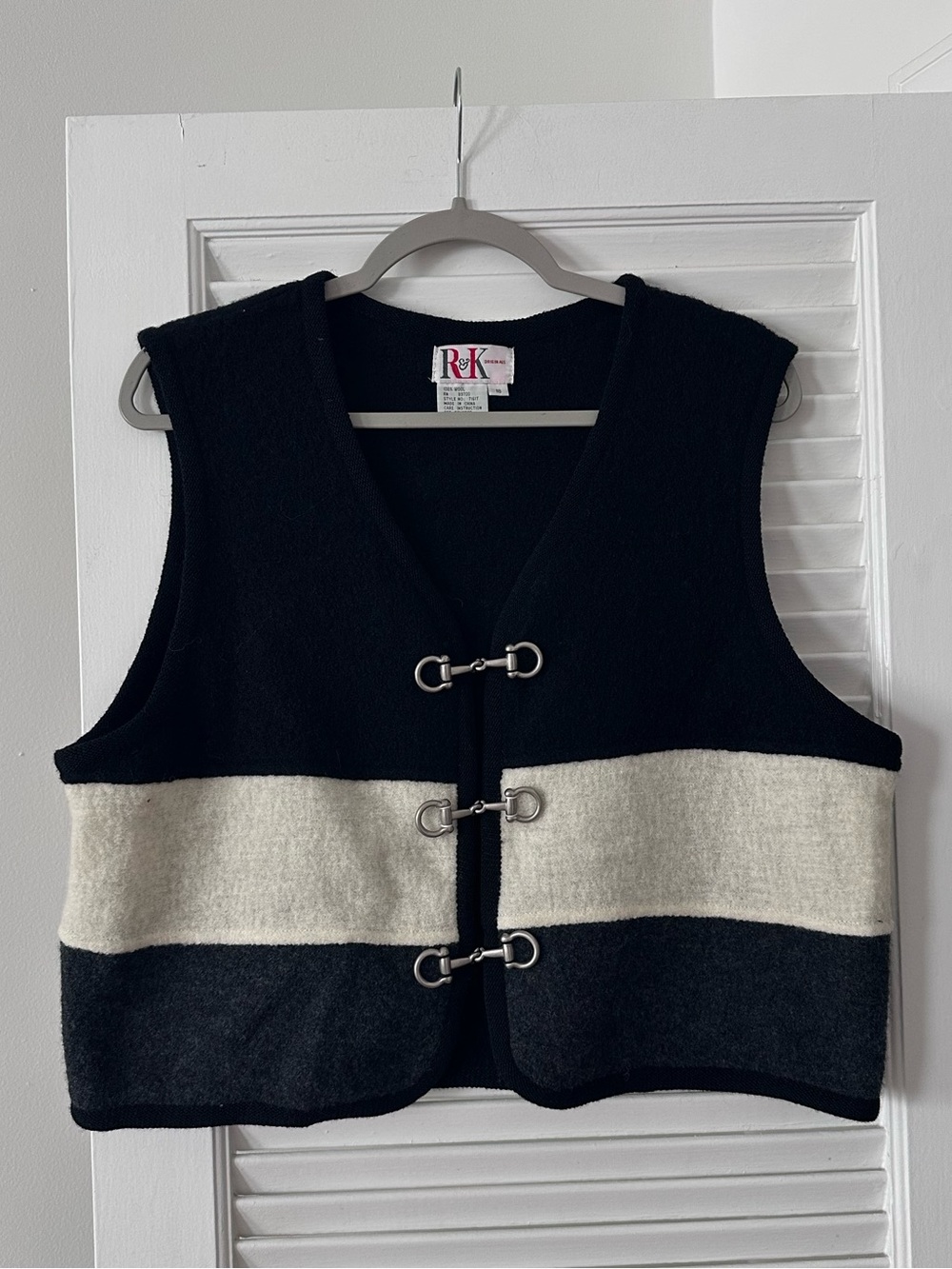 R&K Originals Vintage 100% Wool Color Block Vest — Black & Cream / Size 18 or L